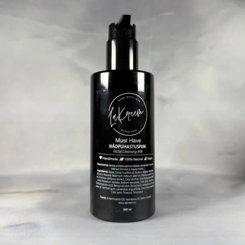 Facial cleansing milk.